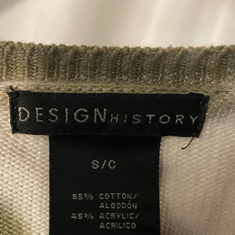 Beige Tie-Dye Sweater - Picture 3 of 3
